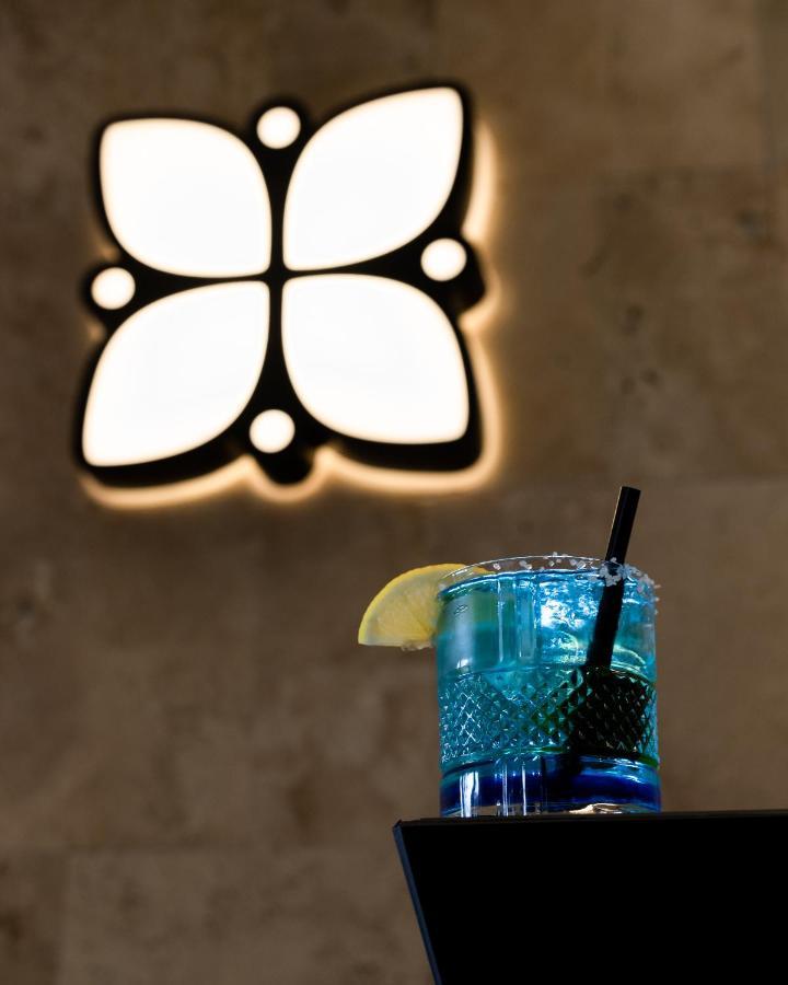 Emery Hotel Prishtinë Ngoại thất bức ảnh